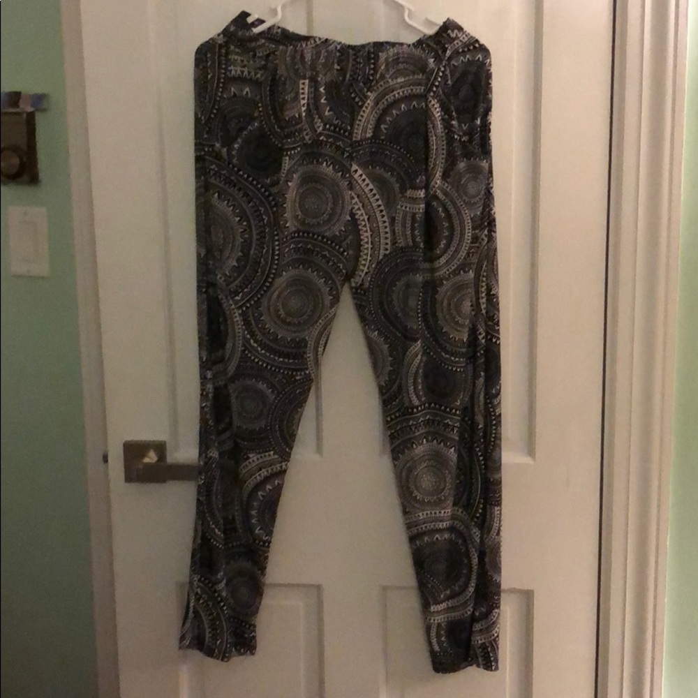 Stretchy fun pants with pockets